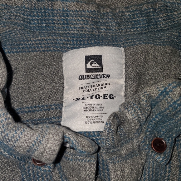 QuickSilver Modern Fit Mens Button Down Gray Plaid Long Sleeve Shirt Flannel - Picture 2 of 7